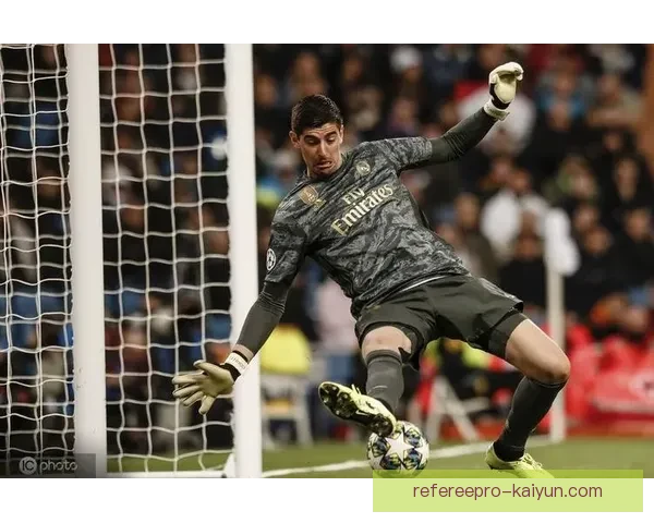 西甲尼兰德门将近期表现稳健，状态持续提升